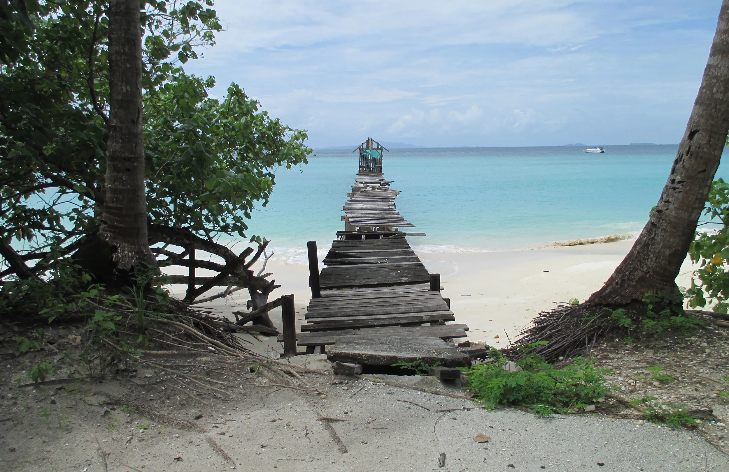 Pearl farm coastline